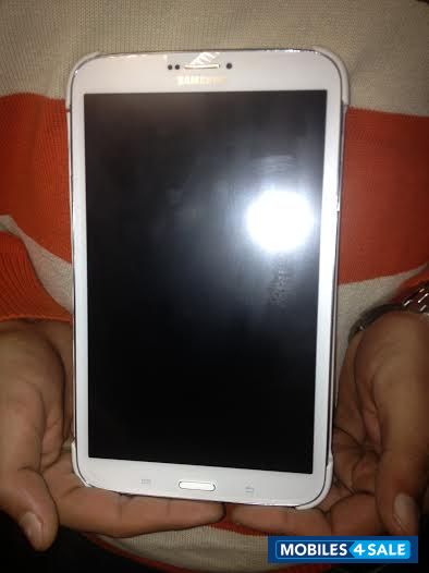 White Samsung Galaxy Tab 3 311