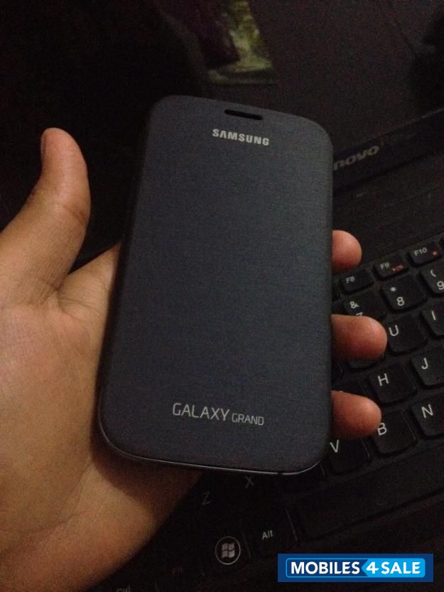 Black Samsung Galaxy Grand GT-I9082