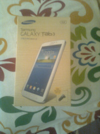 White Samsung Galaxy Tab 3 210