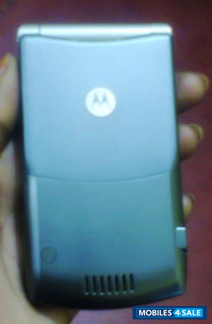 Dark Pearl Grey Motorola RAZR V3C