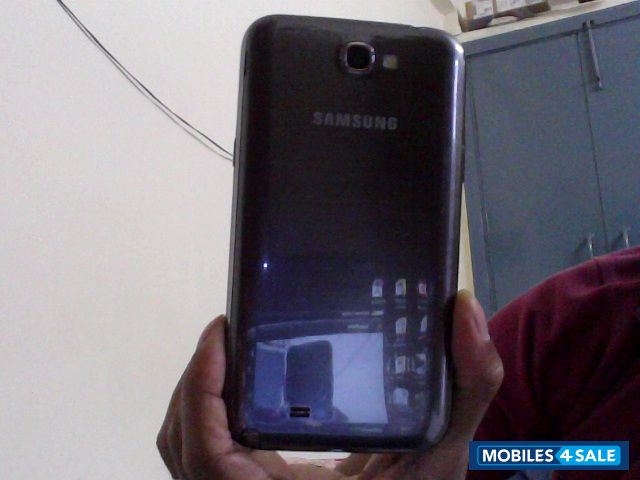 Grey Samsung Galaxy Note 2