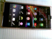 Black Sony Xperia Z