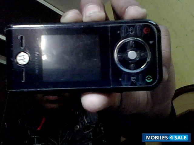 Black Motorola ZN200