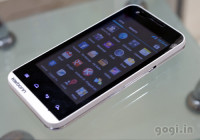 White Karbonn A11