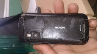 Black Nokia C6