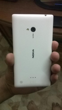 White Nokia Lumia 720