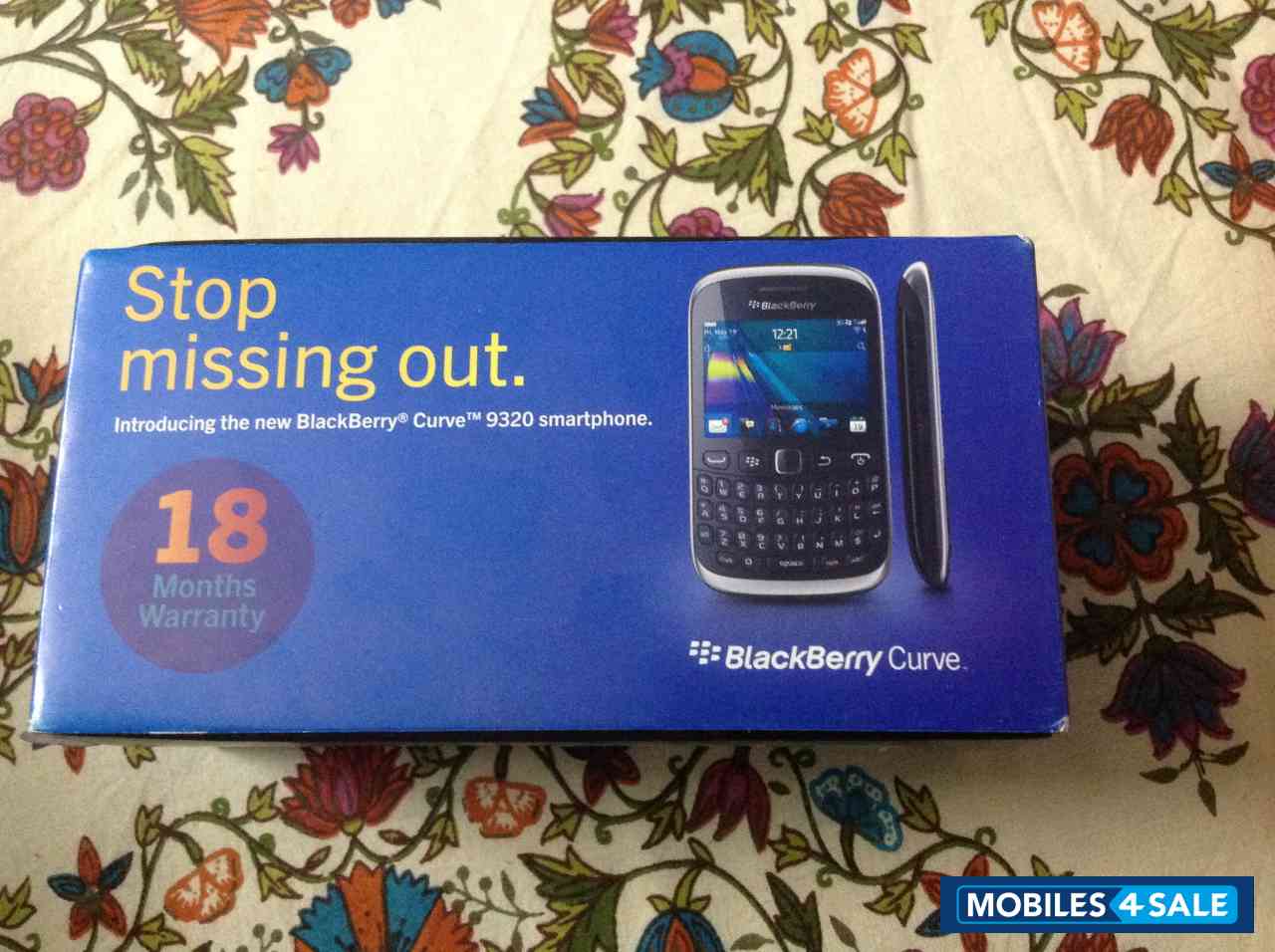 Black BlackBerry Curve 9320