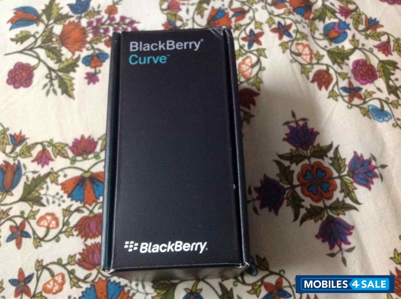 Black BlackBerry Curve 9320