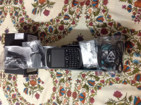 Black BlackBerry Curve 9320