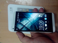 White HTC Desire 816