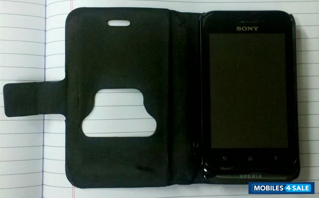 Black Sony Xperia tipo dual