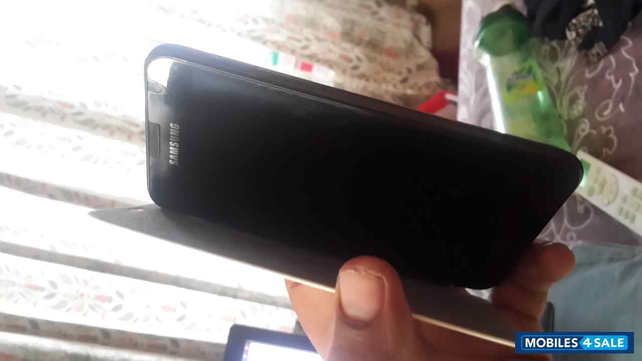 Black Samsung Galaxy Note