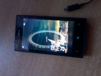 Black Nokia Lumia 520