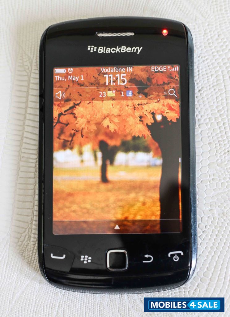 Black BlackBerry Curve 9380