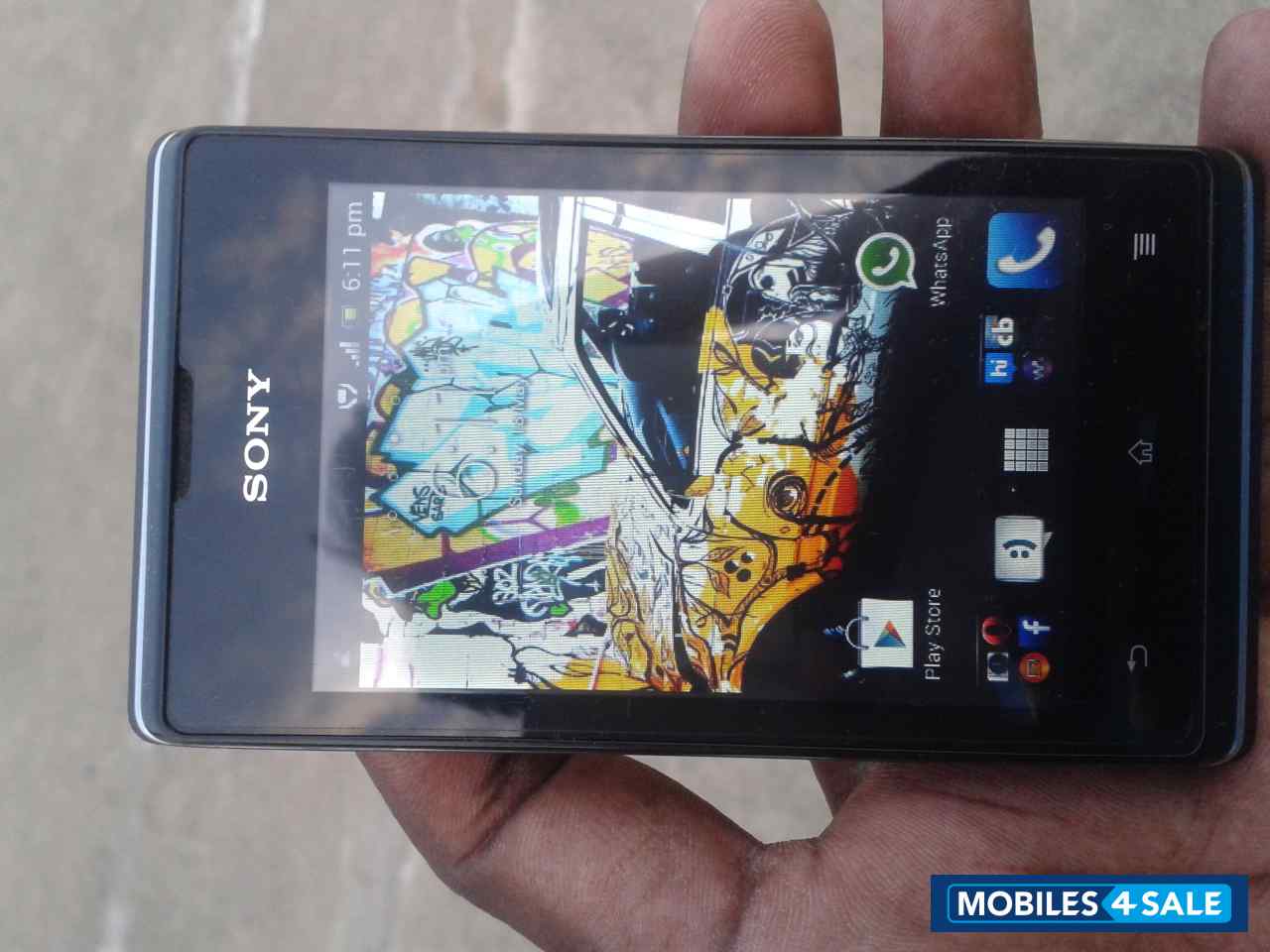 Black Sony Xperia E