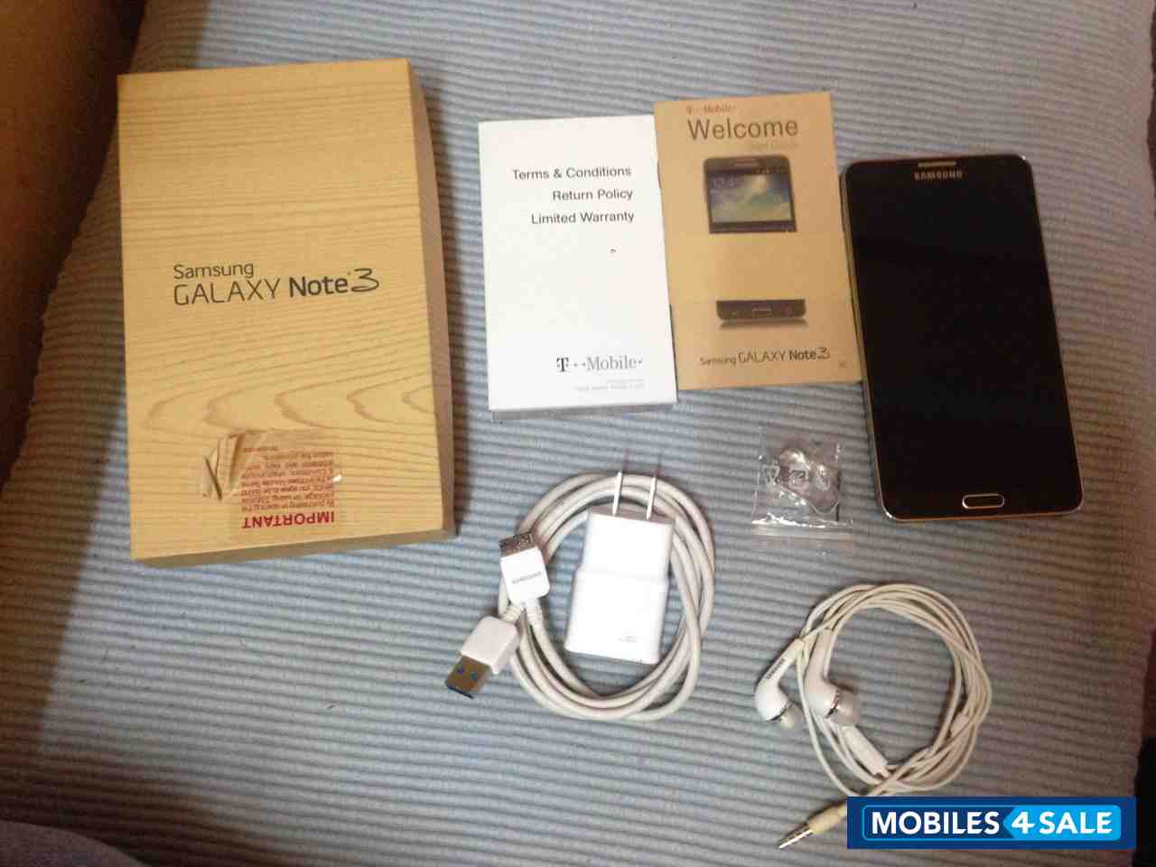 Black Samsung Galaxy Note 3