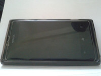 Black Nokia Lumia 800