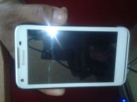 White Lenovo S880