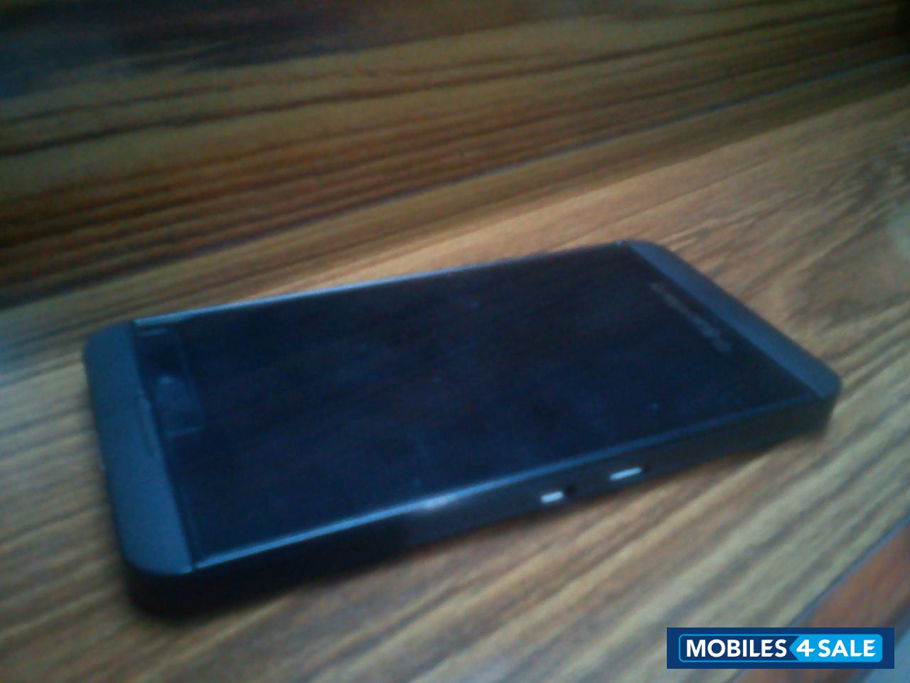 Black BlackBerry Z10