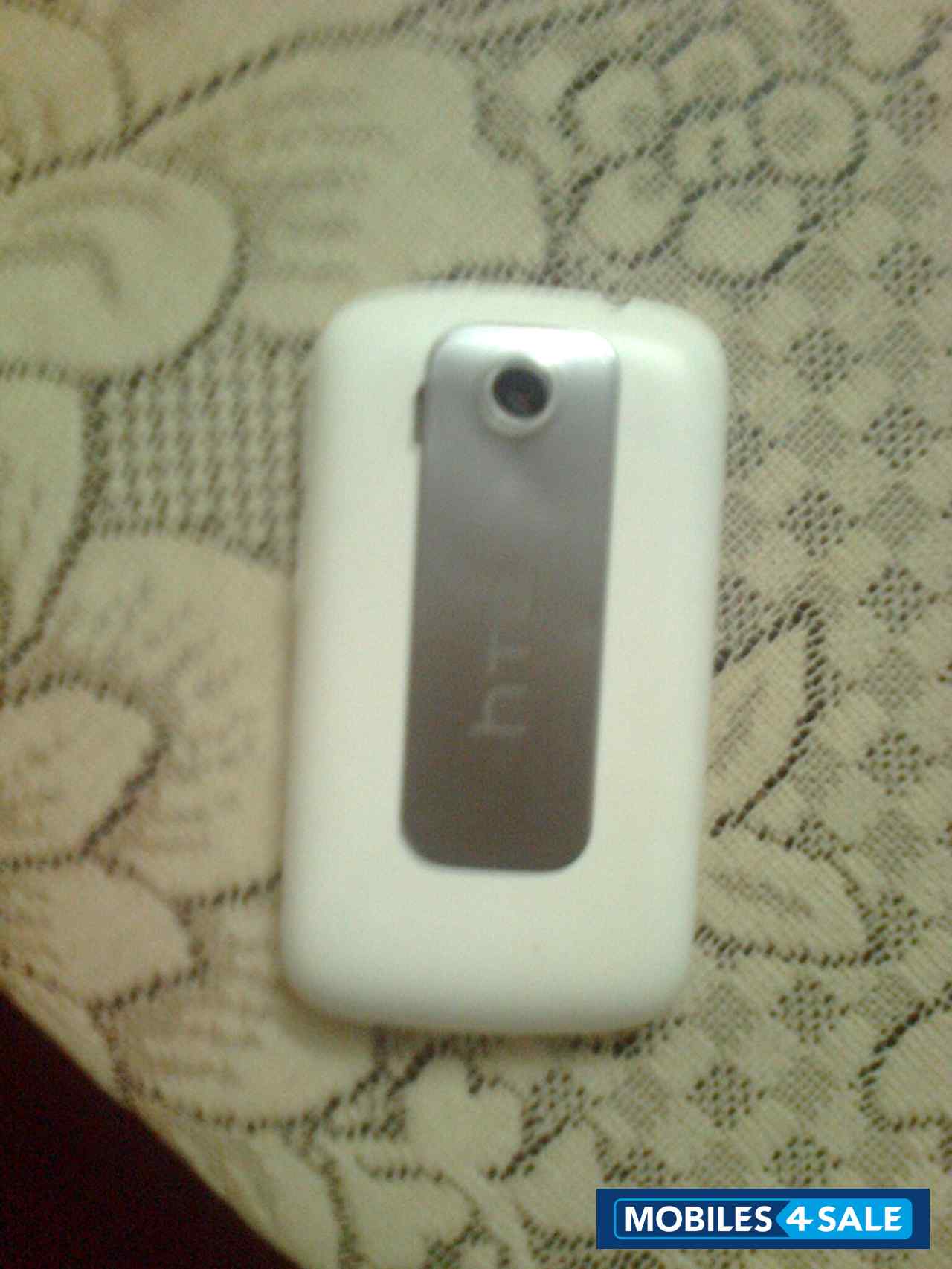 White HTC Explorer