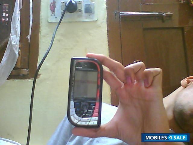 Black Nokia 7610