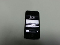 Black Apple iPhone 4