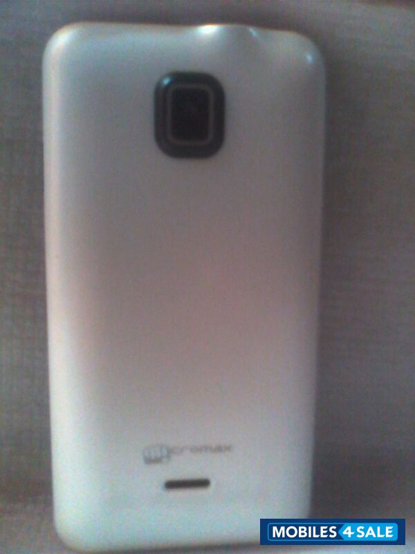 White Micromax A87