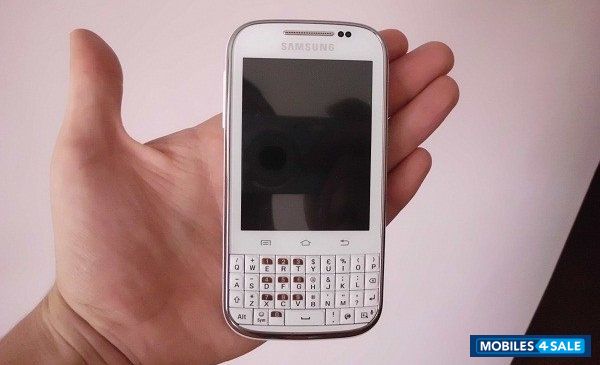 White Samsung Galaxy Chat