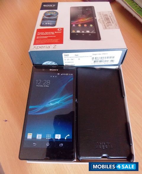 Black Sony Xperia Z