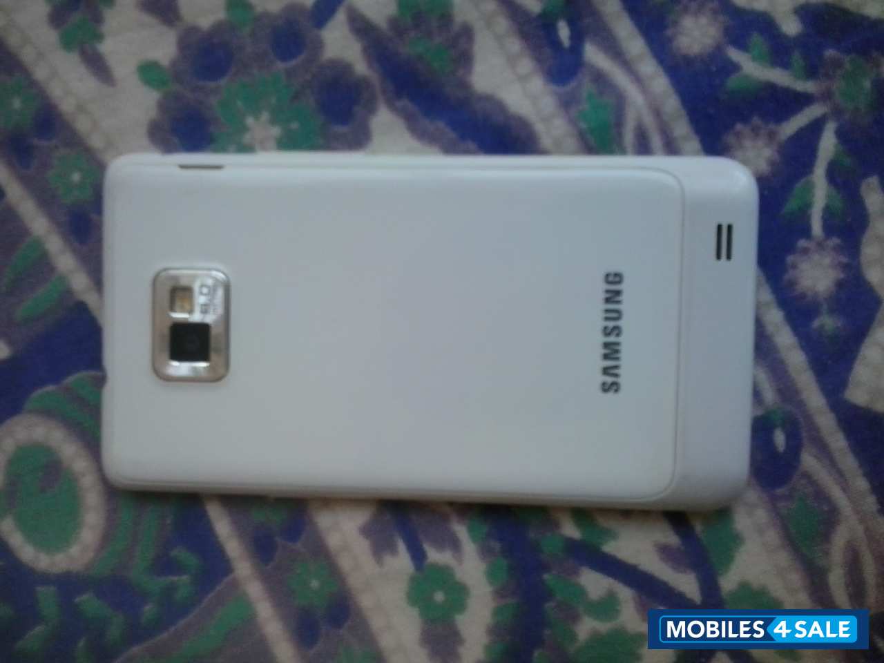 White Samsung Galaxy S2