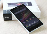 White Sony Xperia