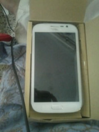 White Samsung Galaxy Grand Neo