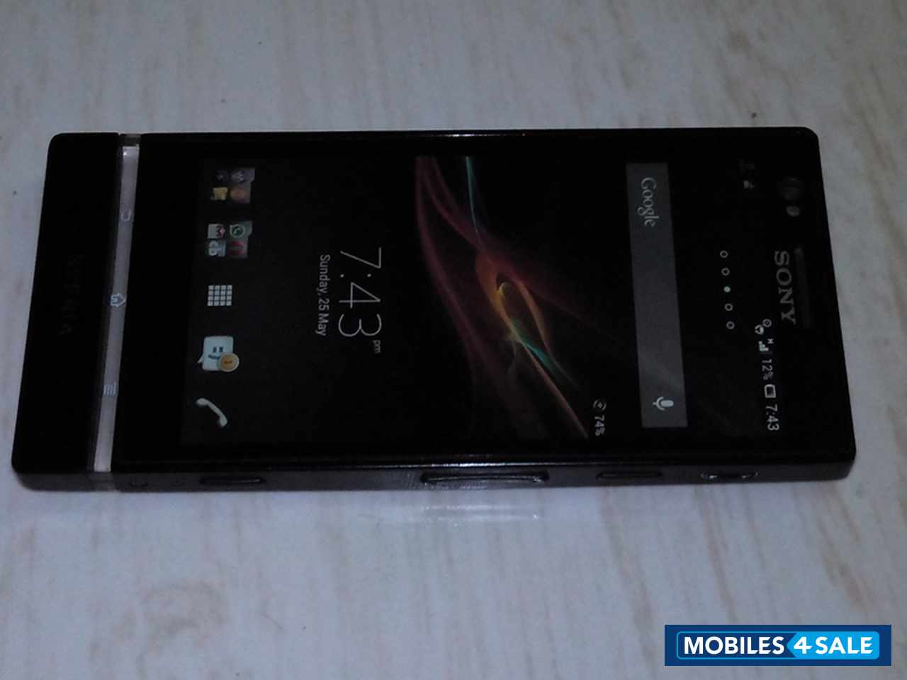 Black Sony Xperia P