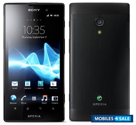 Black Sony Xperia ion