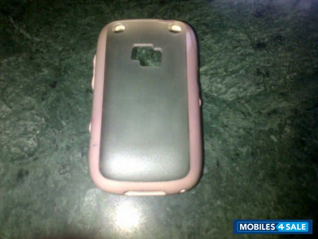 White BlackBerry Curve 9320