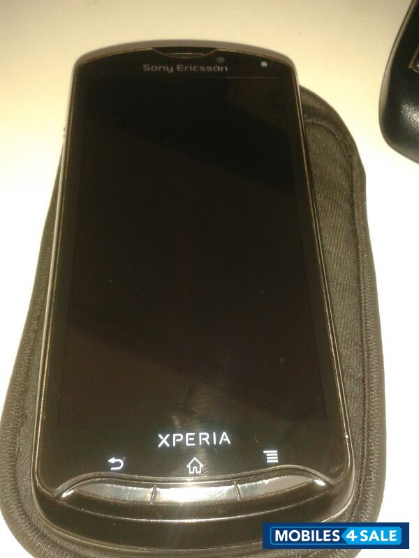 Black Sony Xperia pro