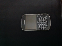 Black BlackBerry Bold 9900