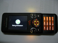 Black Sony Ericsson W580