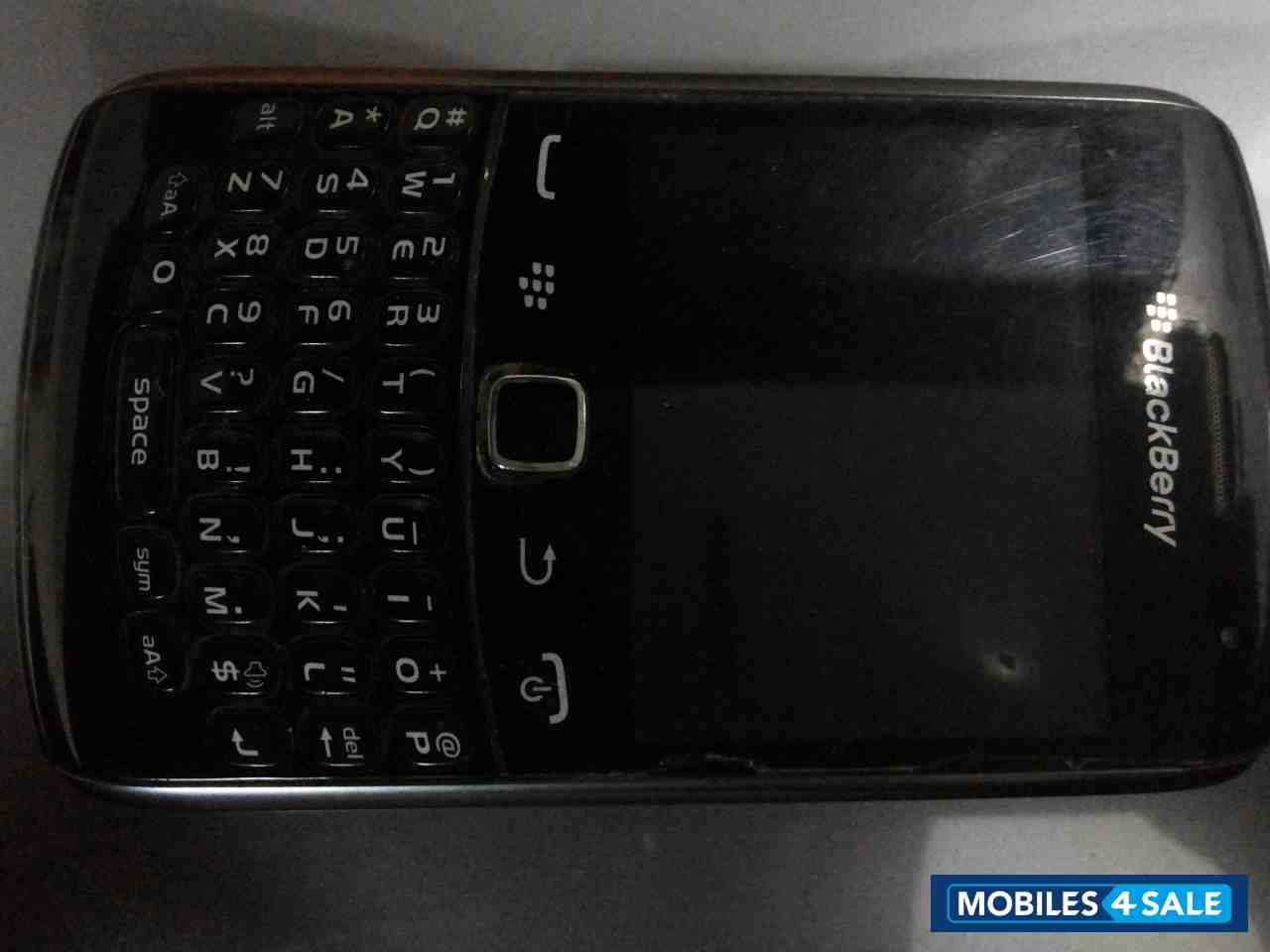 Black BlackBerry Curve 9380