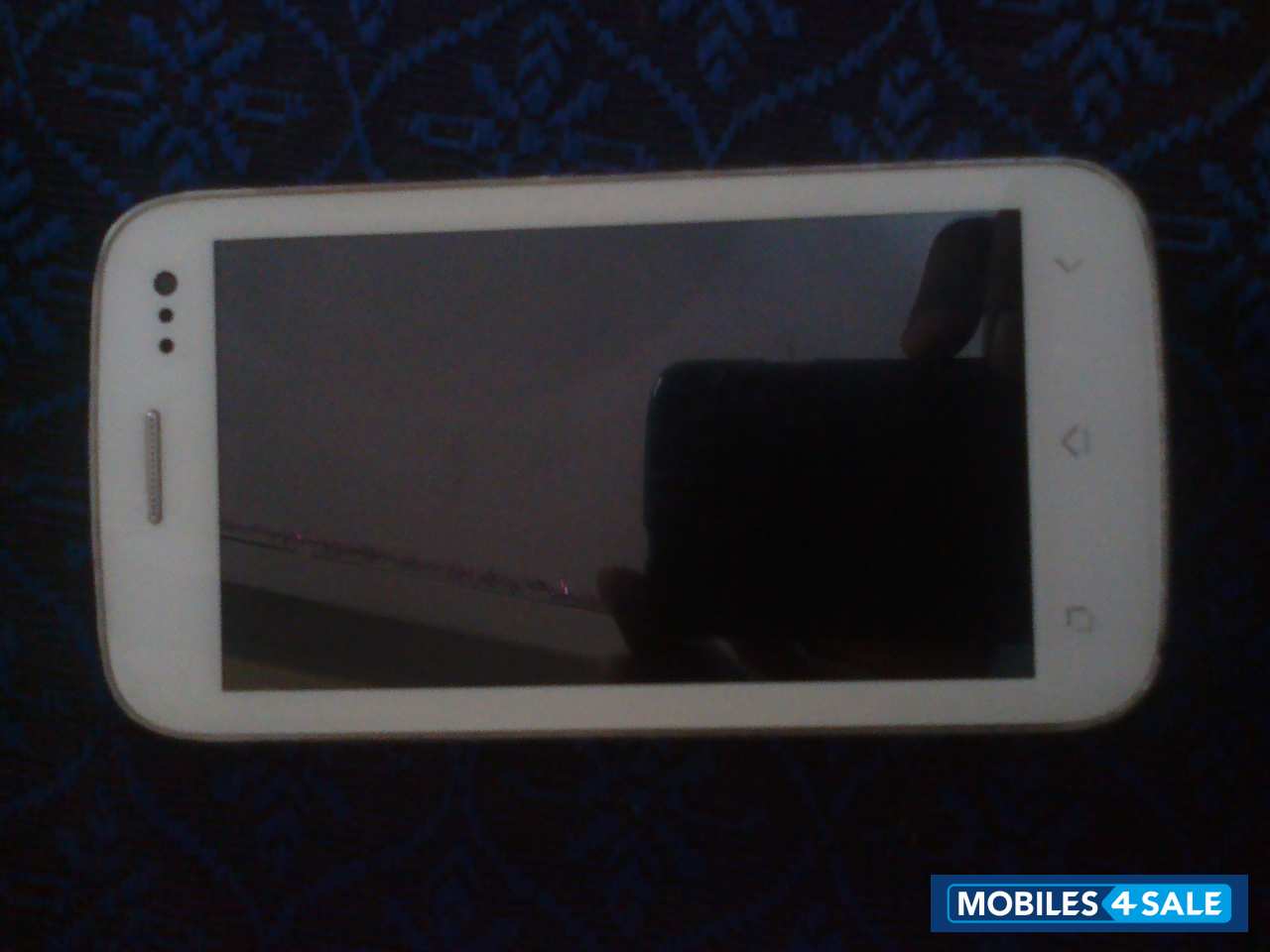 White Micromax Canvas 2 A110