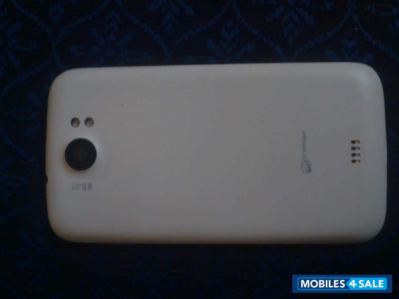 White Micromax Canvas 2 A110