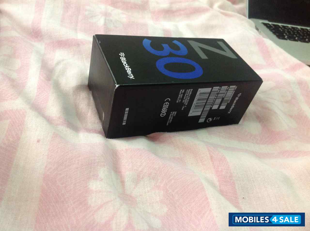 Black BlackBerry Z30