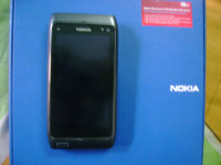 Black Nokia N8