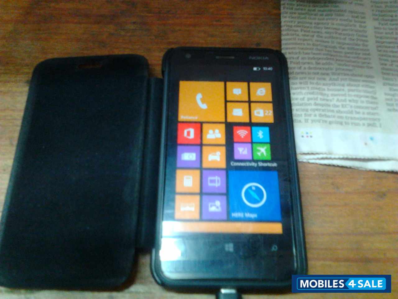 Black Nokia Lumia 620