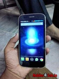 White Micromax Canvas 4 A210