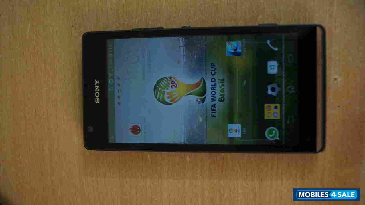 Black Sony Xperia SP