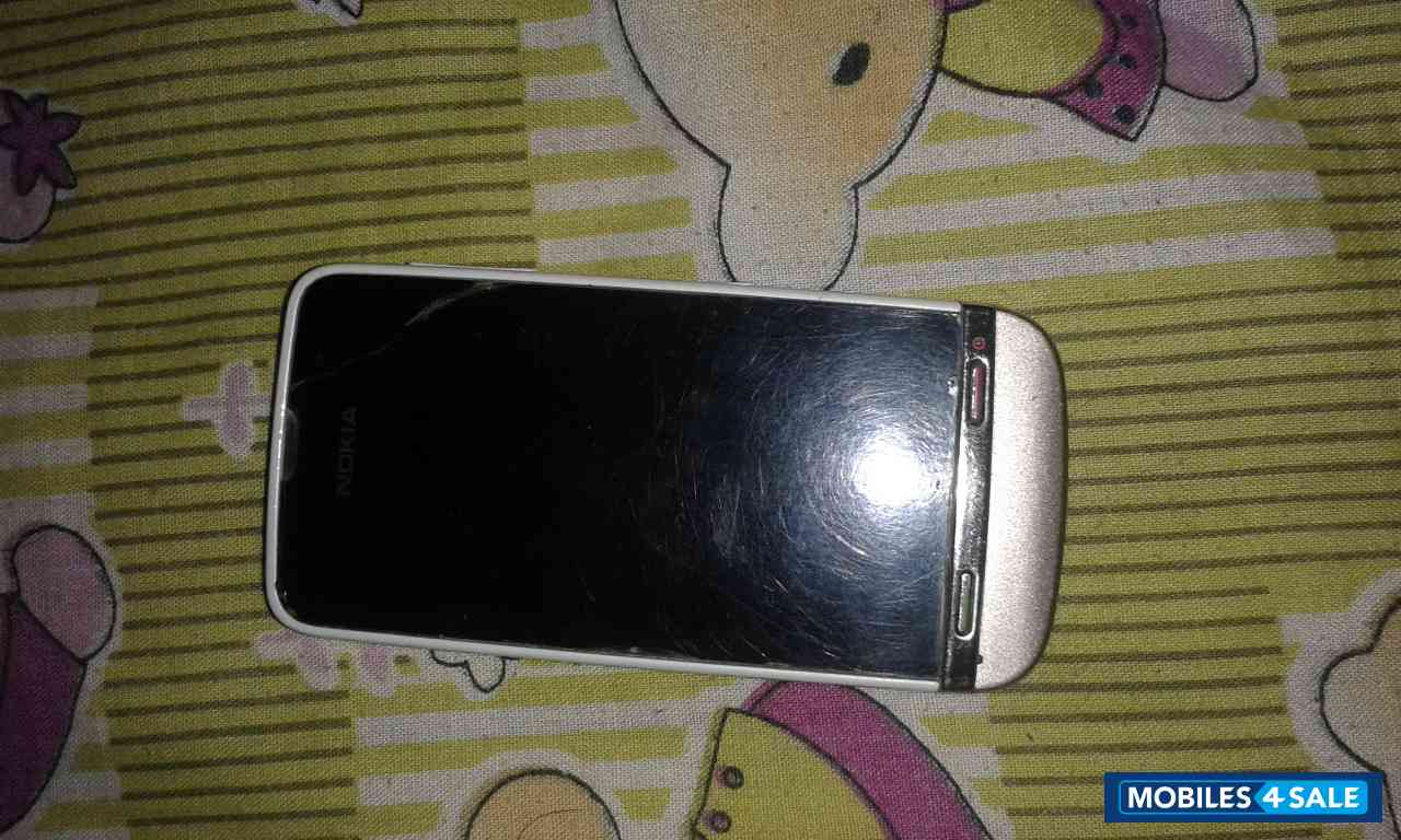 White Nokia Asha 311