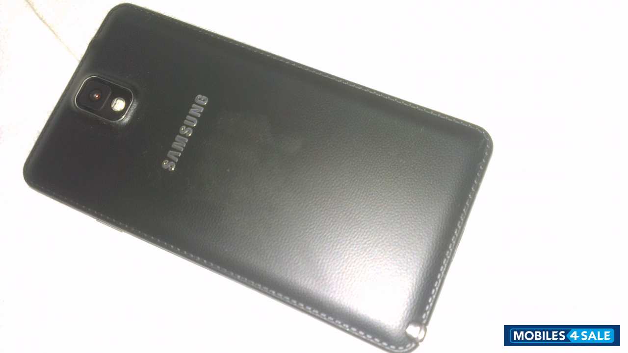 Black Samsung Galaxy Note 3