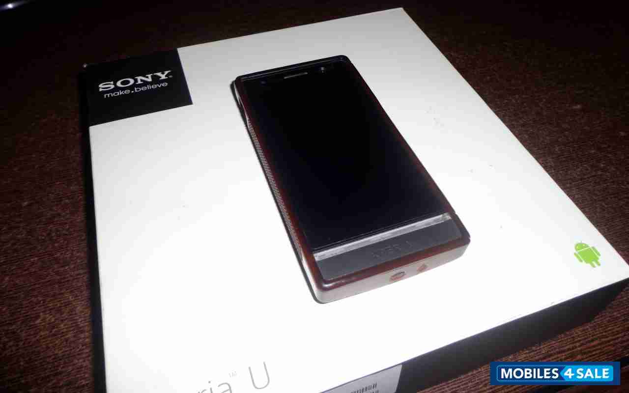 Black Sony Xperia U