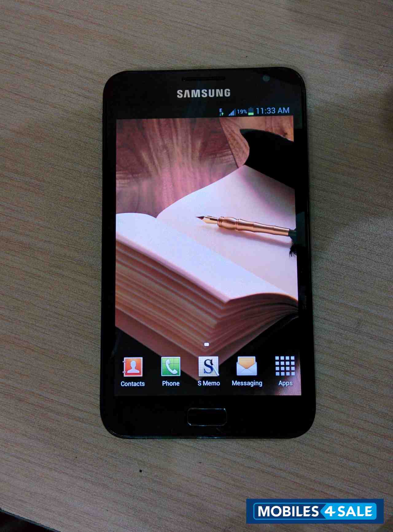 Black Samsung Galaxy Note